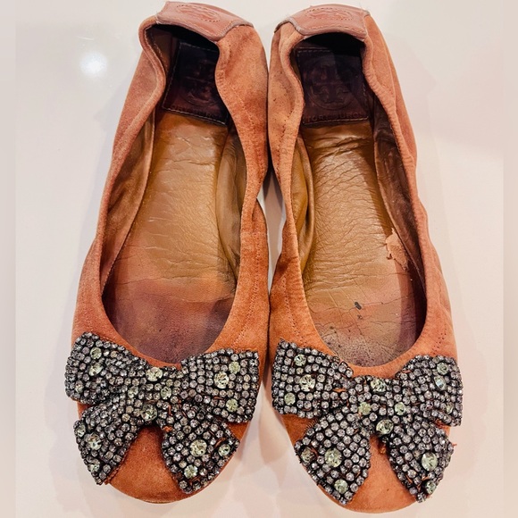 Tory Burch Shoes - Tory Burch cognac suede Eddie flats with rhinestone crystal bow, size 8.5